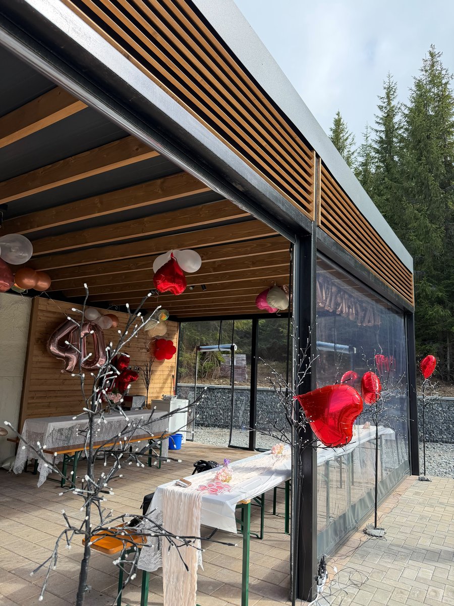 Amenajare petrecere ziua de naștere la Nivalis Resort & SPA, Buscat, Băișoara, județul Cluj, România
